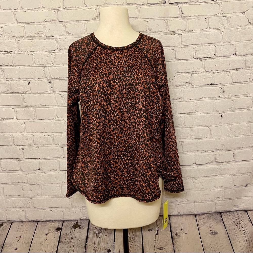 Women’s All In Motion Long Sleeve Leopard Swim Top Size 18W NWT